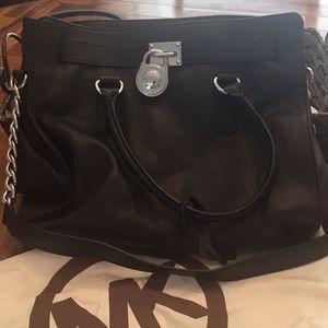 Michael Kors Hamilton Bag Black
